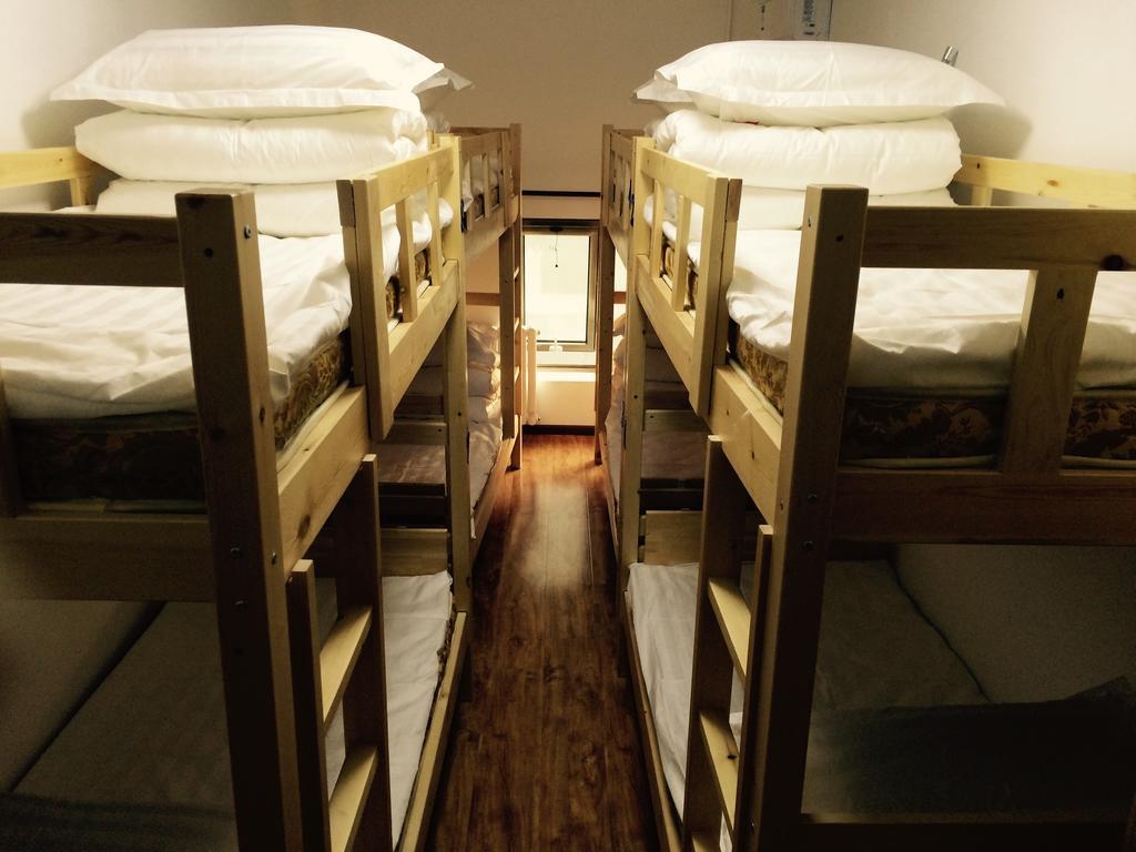 Beijing Sunrise Youth Hostel Beihai Branch Room photo